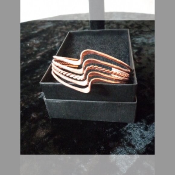 Copper Cuffed Intricate Bracelet Twist and Curve Design - Picture 2 of 4